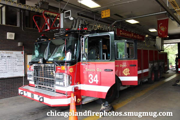 Chicago Engine 72 Truck 34 Ambulance 22 Battalion 23 IL Fire Dept Illinois 