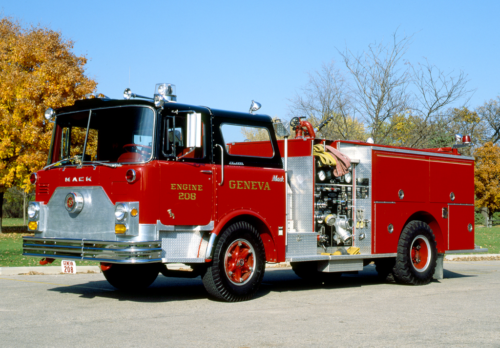 Geneva, IL Fire Department Mack CF Pierce engine