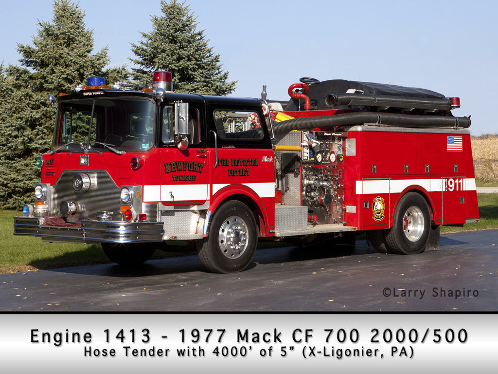 Newport Township FPD Mack engine 141 X-Ligonier, PA