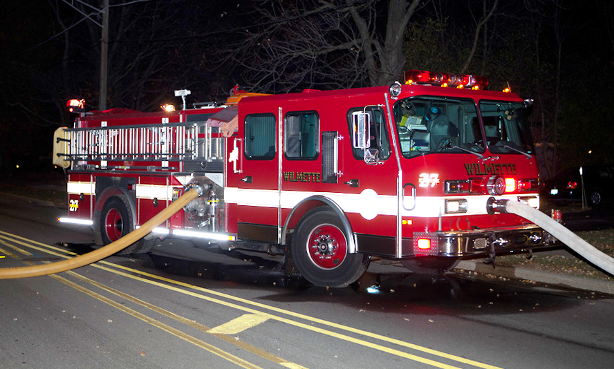 Wilmette Fire Department engine 27 E-ONE