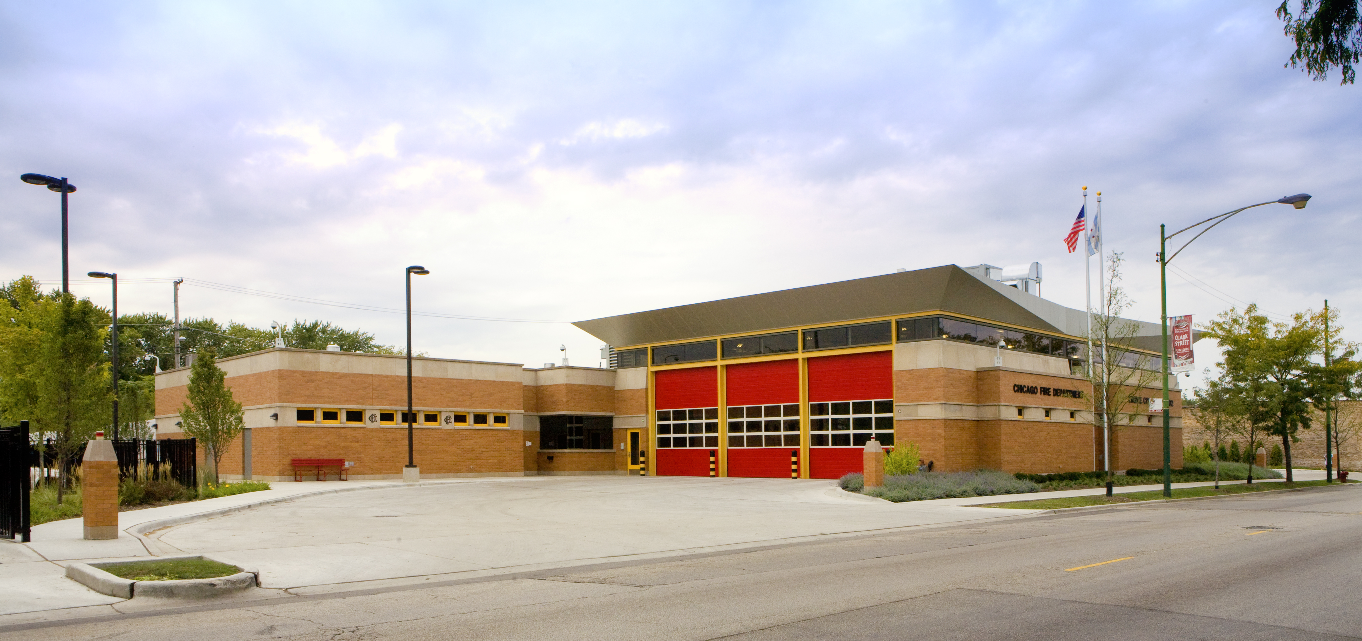 Chicago Fire Department station for Engine 102