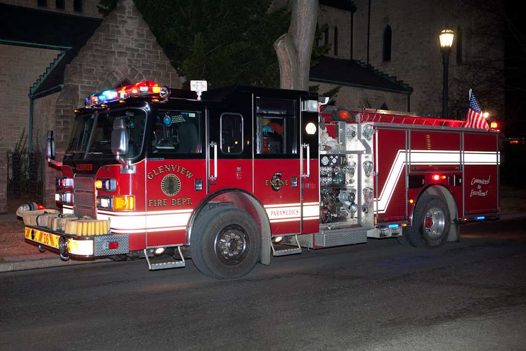 Evanston Fire Department 3-11 museum fire 3-15-11 Glenview Engine 6
