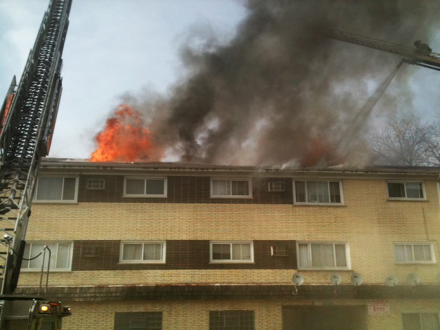 Berwyn 2-11 apartment building fire 4-23-11