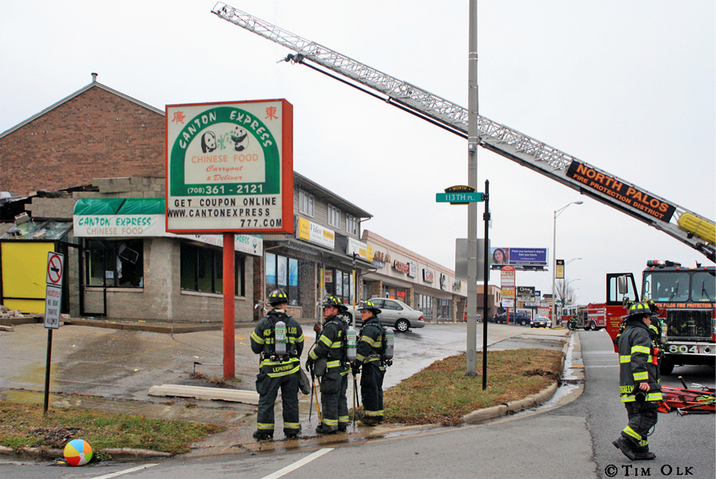 Chinese Restaurant destroyed by fire in Worth IL