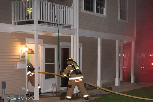 Wheeling Fire Department townhouse fire 1315 Exeter Court IL 4-3-12