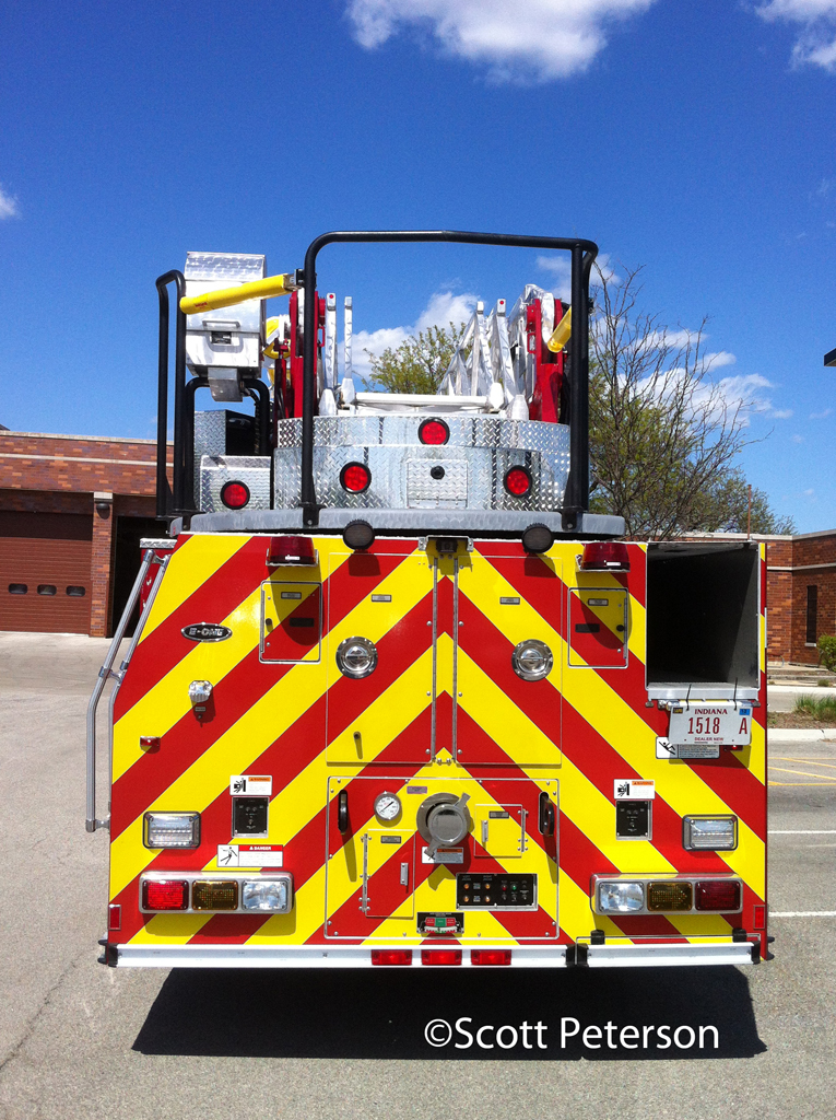 Crystal Lake Fire Department gets new tower ladder
