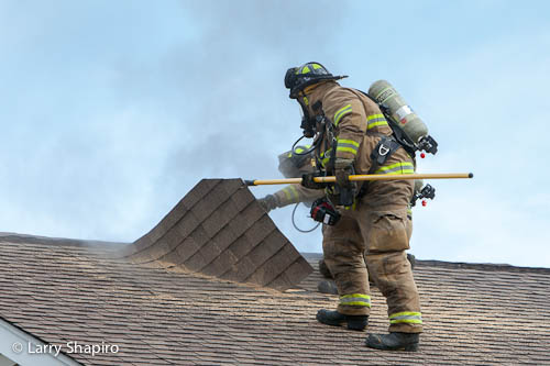 house fire on Strong Avenue in Wheeling 9-7-12