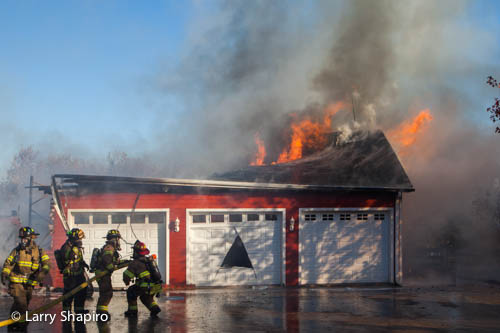 large barn fire in Barrington Hills IL 10-10-12 on Ridge Road