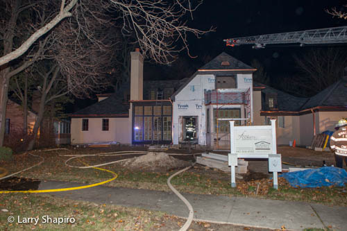 house fire in Winnetka at 827 Bryant Avenue 11-15-12