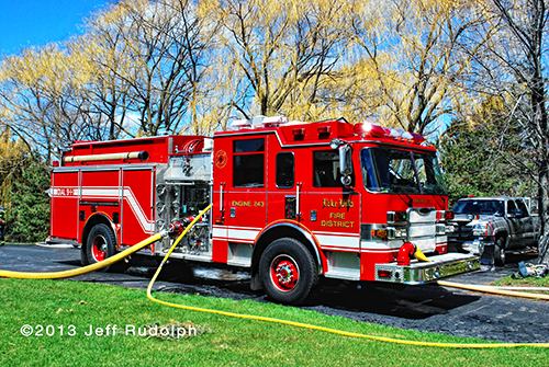 Pierce Arrow XT fire engine at fire scene