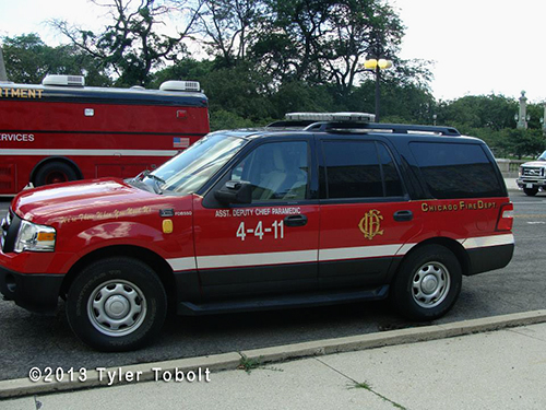 Chicago Fire Department paramedic Field Chief 4-4-11