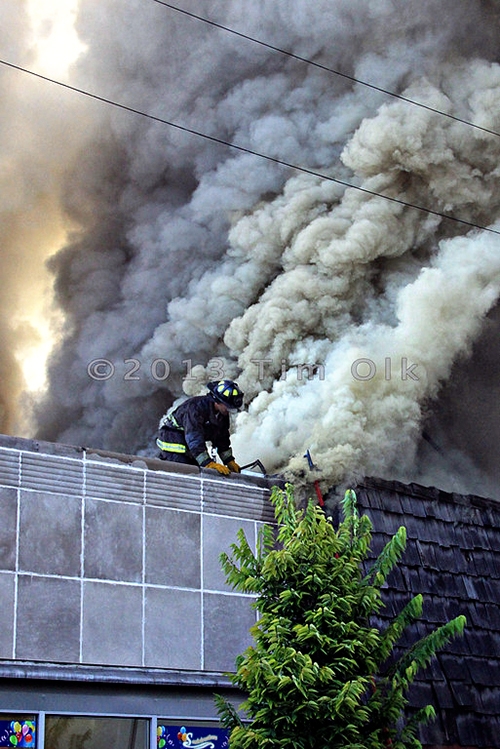 Chicago Fire Department 2-11 Alarm Fire
