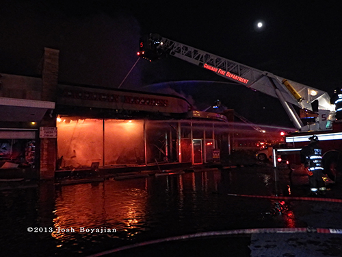 Massive 4-alarm fire on Chicago's north side destroys strip center and 5 stores.