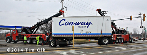 heavy wrecker tow trucks upright truck trailer