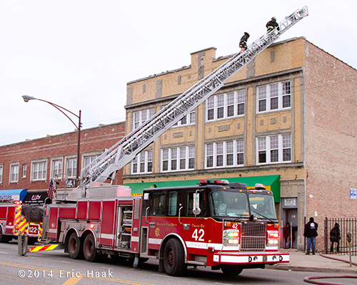 Chicago FD Spartan aerial ladder truck