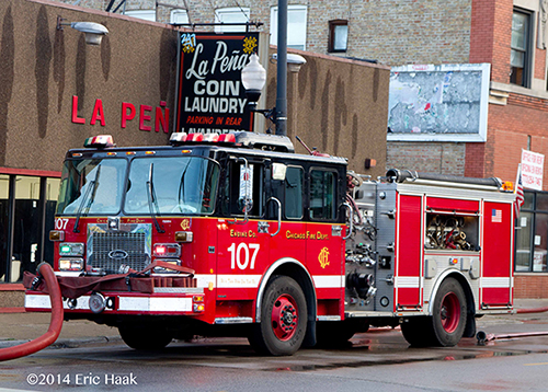Chicago FD Engine 107 pumping at a fire
