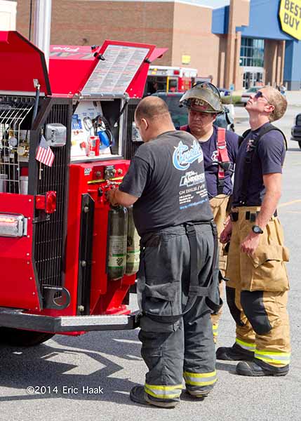 mobile air finning station for firefighters