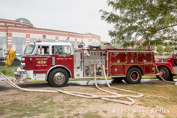 restores American LaFrance Century fire engine