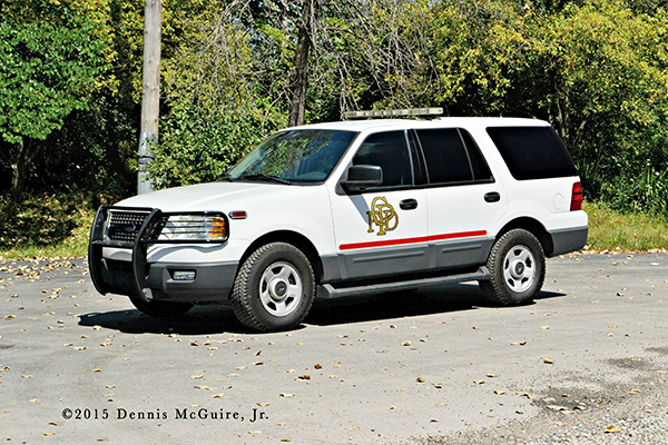 Ford Expedition fire department car