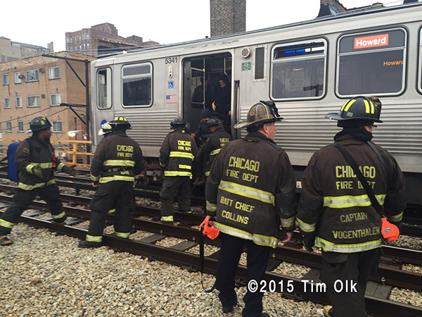 CTA train derails in Chicago