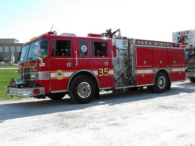 Park Ridge FD fire engine