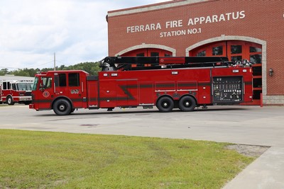 BP Whiting, IN - new Ferrara industrial pumper with Schwing boom
