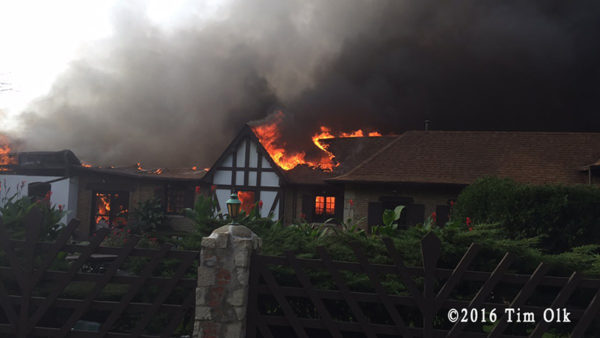 3-Alarm restaurant fire in Willowbrook