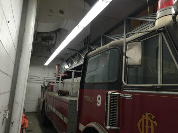 ALF 100' Aerial Hook and Ladder 9 of Chicago Fire Department for sale