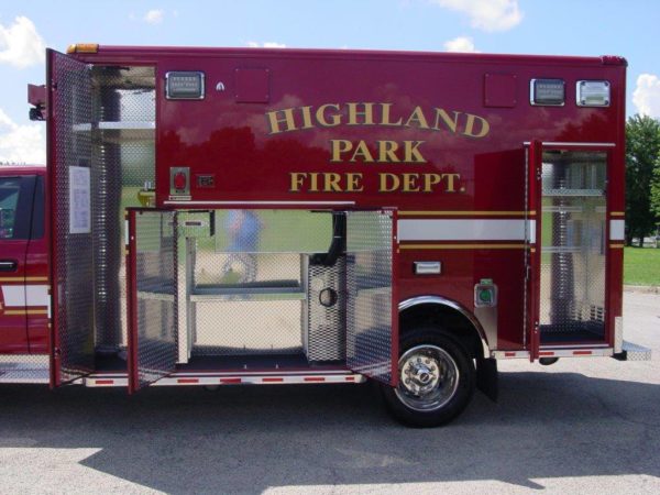Highland Park FD Ambulance 32