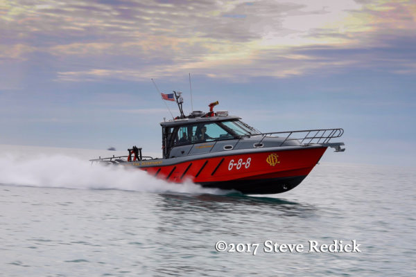 Chicago FD fast boat 688