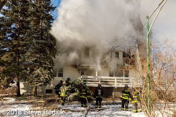firefighters battle Chicago house fire 