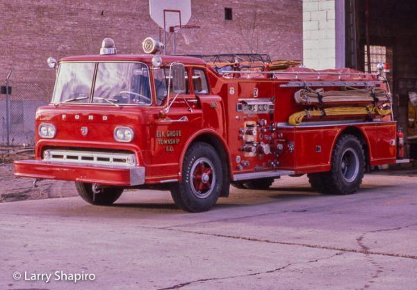 Elk Grove Township FPD vintage fire engine