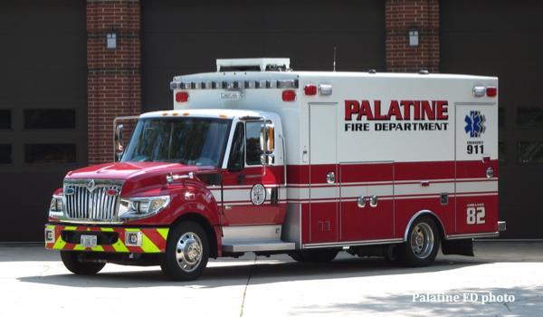 Palatine FD Ambulance 82