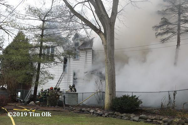 house in Johnsburg IL destroyed by fire