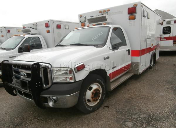 Former Chicago FD Ambulance #51 for sale by auction