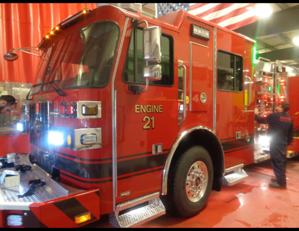 New Sutphen fire engine for the Bloomingdale FPD 