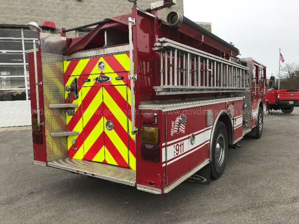 1997 Pierce Saber fire engine for sale