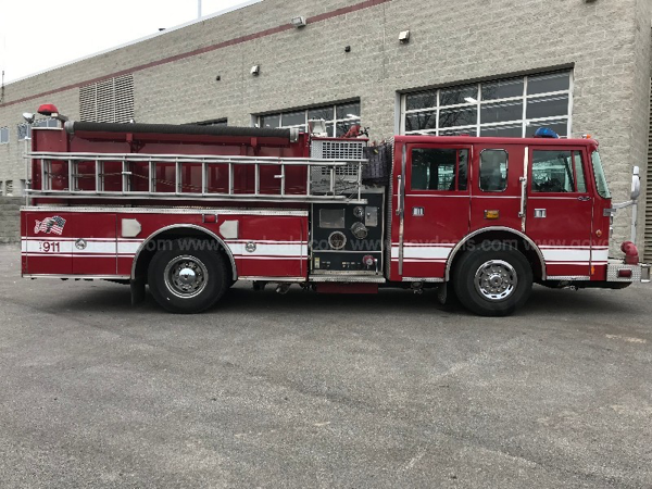 1997 Pierce Saber fire engine for sale