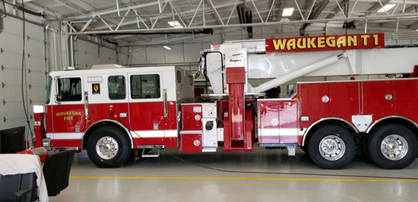 Seagrave Aerialscope 95 for Waukegan FD