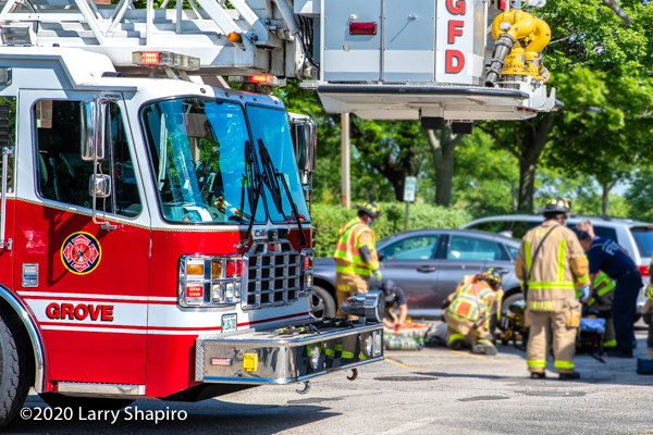 Buffalo Grove Firefighter/paramedics at crash scene