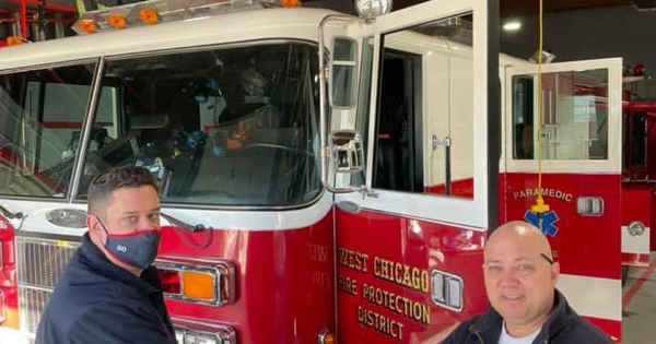 West Chicago FPD loans spare engine to the Winfield Fire Protection District fire