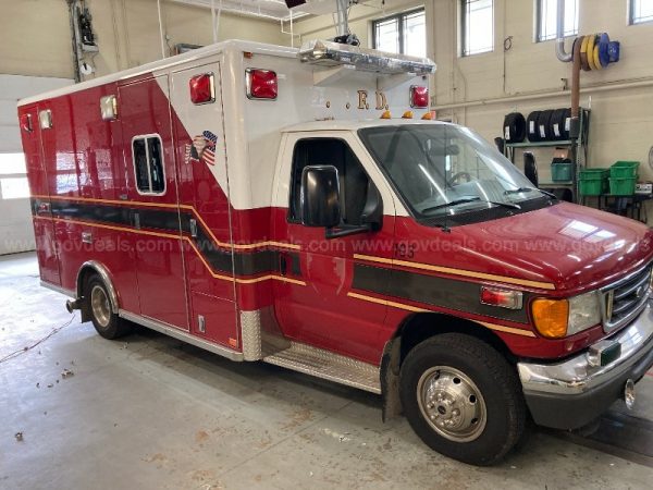 2006 Ford Econoline E-450 ambulance for sale