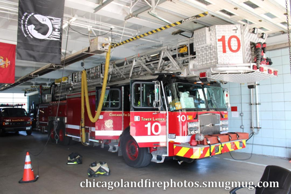Chicago FD Tower Ladder 10 in quarters