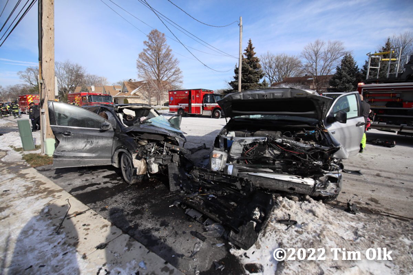 cars damaged after crashing