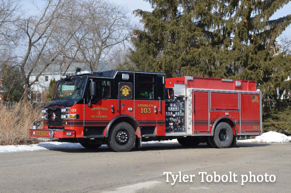Downers Grove FD Engine 103