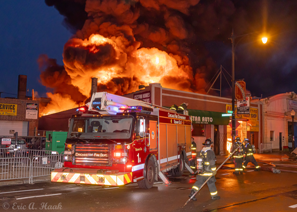 #chicagoareafire.com; #CFD; #EricHaak; #3-11Alarmfire; #firescene