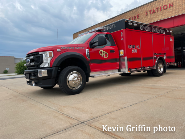 #chicagoareafire.com; #KevinGriffin; #FireTruck; #MaintainerCustomBody; #CrestwoodFD; 