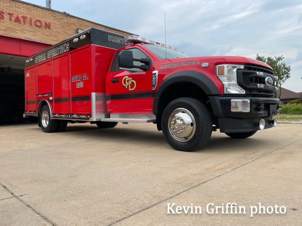 #chicagoareafire.com; #KevinGriffin; #FireTruck; #MaintainerCustomBody; #CrestwoodFD; 
