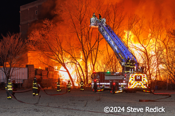 #chicagoareafire.com; #SteveRedick; #ChicagoFD; #3-11Alarmfire; #firescene; #firetruck; #EONE;