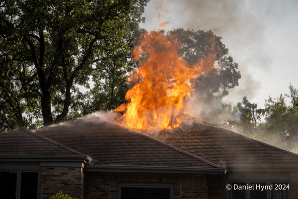 #chicagoareafire.com; #DanielHynd; #Darien; #housefire; #flames;